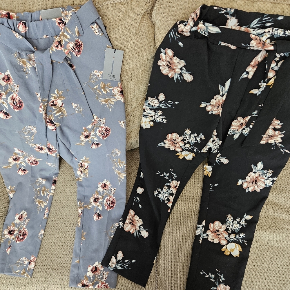2 Pairs Womens Ankle Length Dressy Pants Size XS